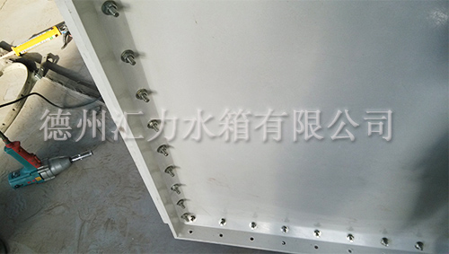 匯力玻璃鋼水箱安裝
